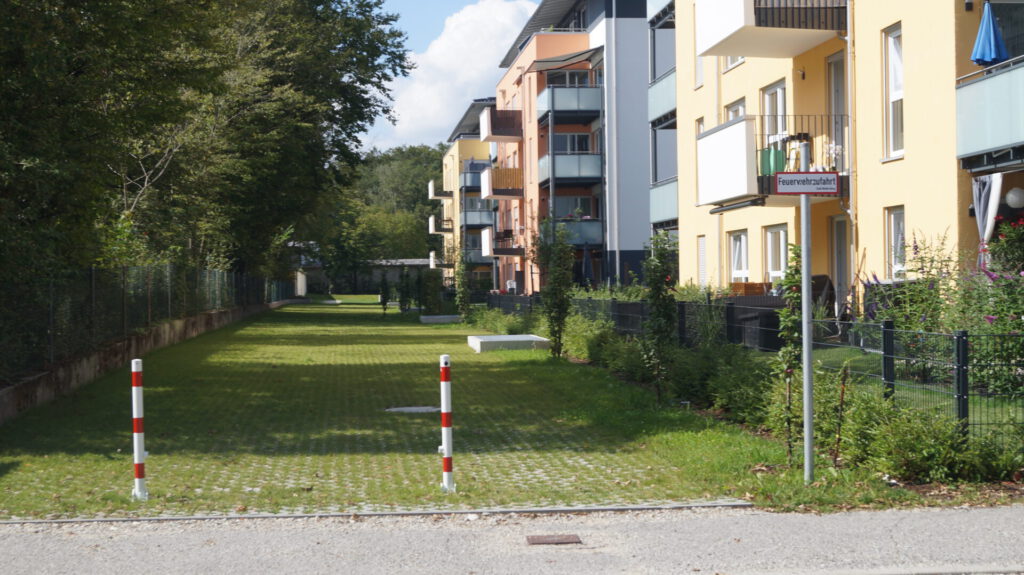 Feuerwehrzufahrt